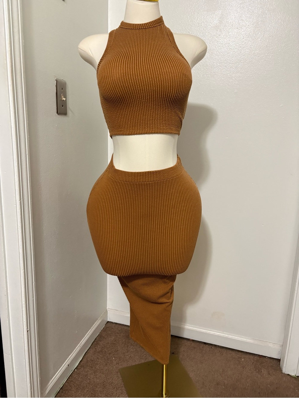 Ribbed Cropped Halter Top & Midi Skirt Set - Camel Brown NWOT Small